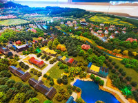 棕榈云漫湖漫月湾