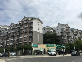 新川瑞逸东郡