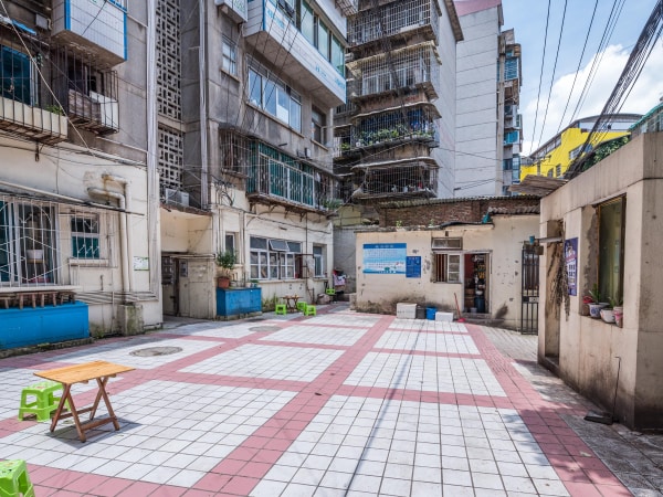 头桥社区双峰南巷三号院落