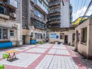 头桥社区双峰南巷三号院落